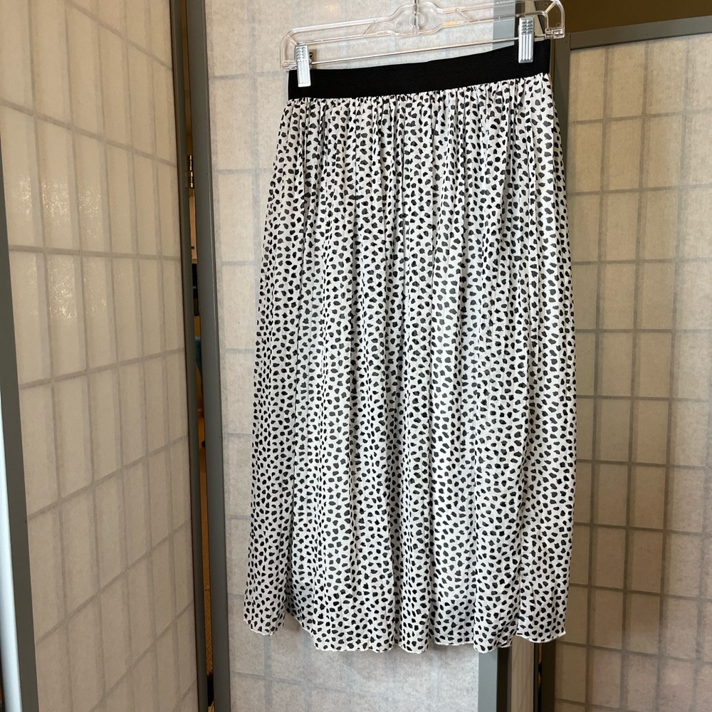 Rachel Zoe black and white lined full midi skirt